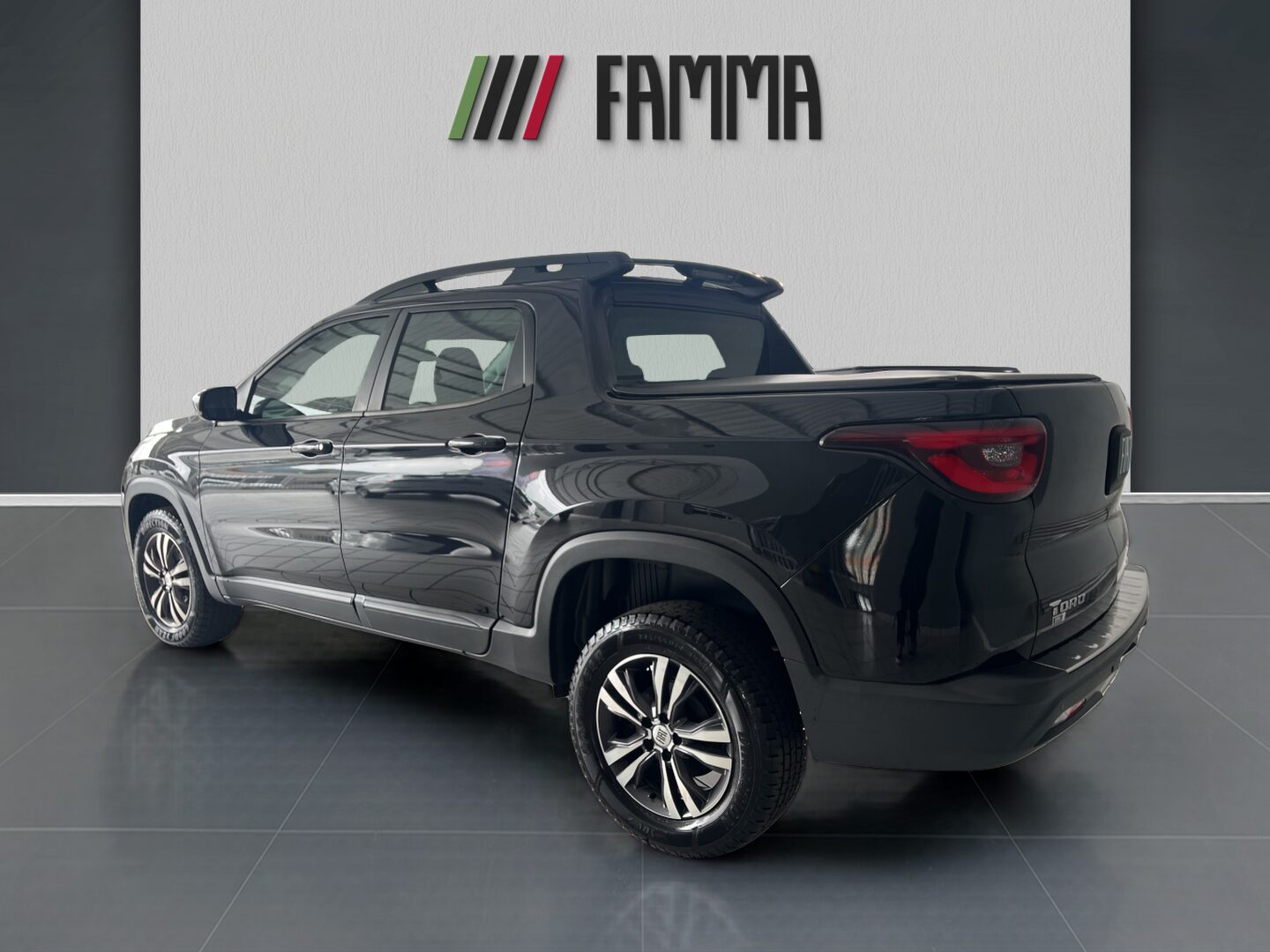 processed by spyne.ai (AI Photography and Editing for Car Dealerships & Marketplaces)