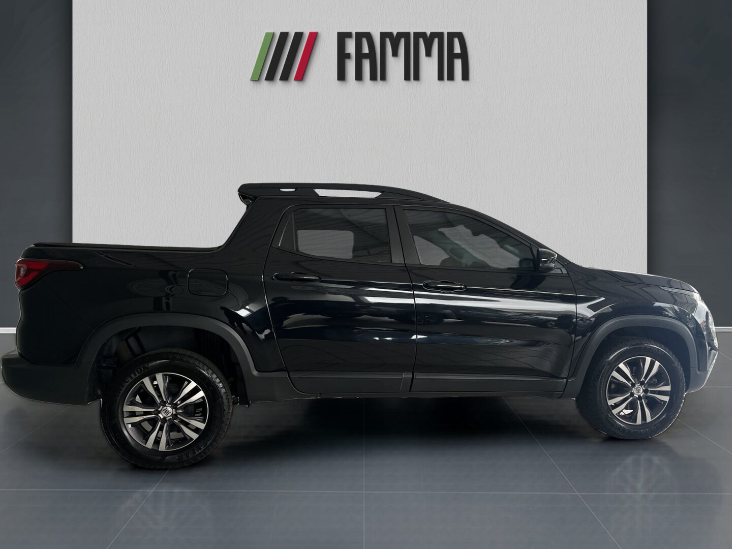 processed by spyne.ai (AI Photography and Editing for Car Dealerships & Marketplaces)