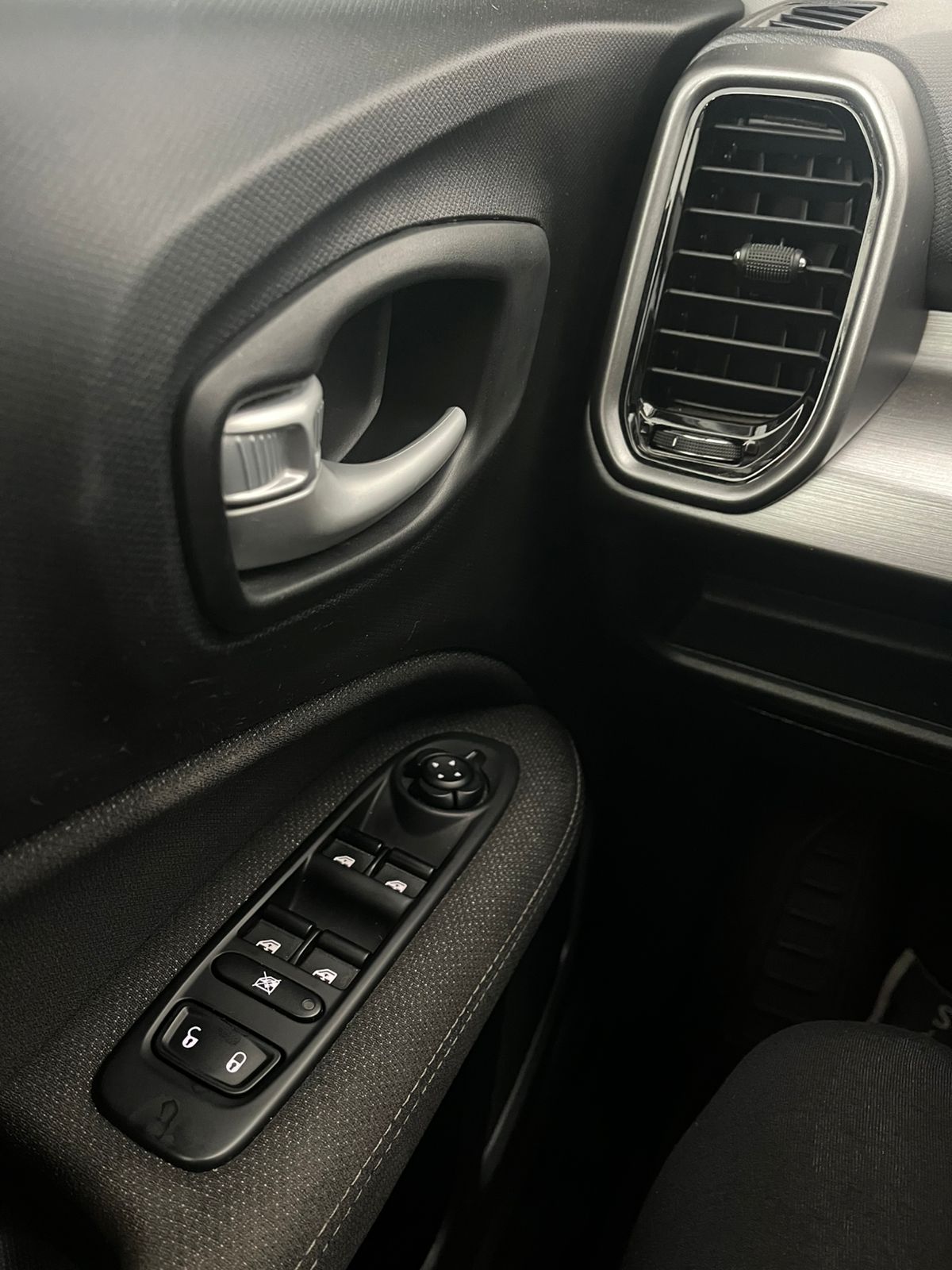 WhatsApp Image 2026-03-12 at 15.43.46 (2)