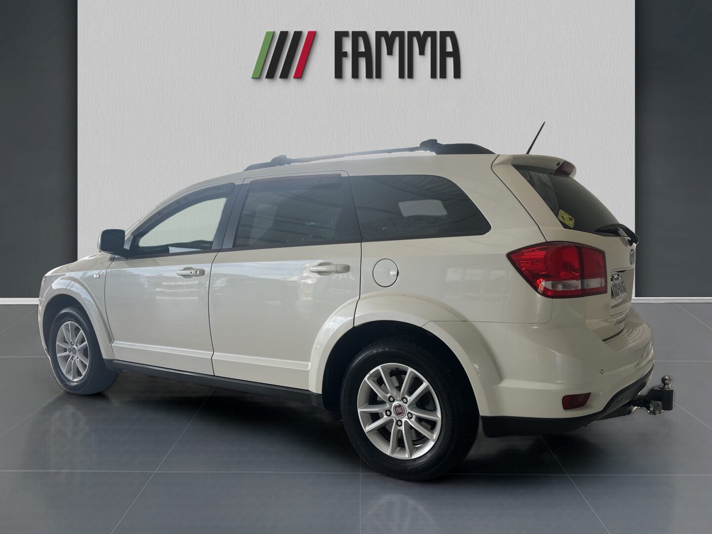 FREEMONT_82028fbb6fc448ed8f9e06cd6b0a6ab9_Exterior_4