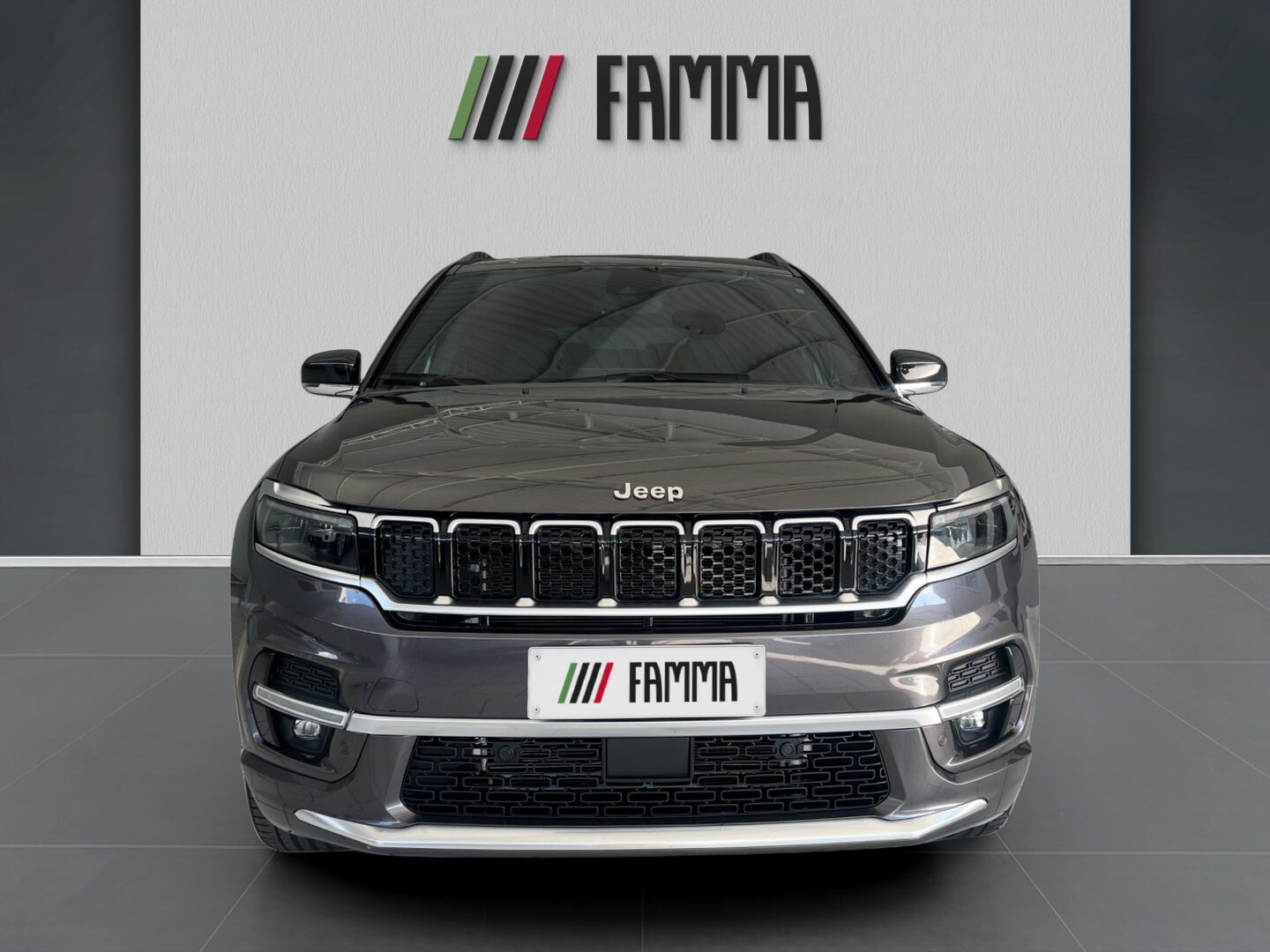 jeep_56405322d2024a00bafa0ae12b6fbf12_Exterior_1